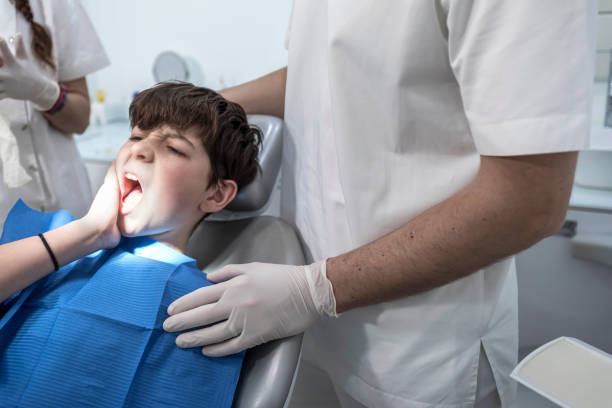 Best Broken or Chipped Tooth Repair in South Alamo, TX